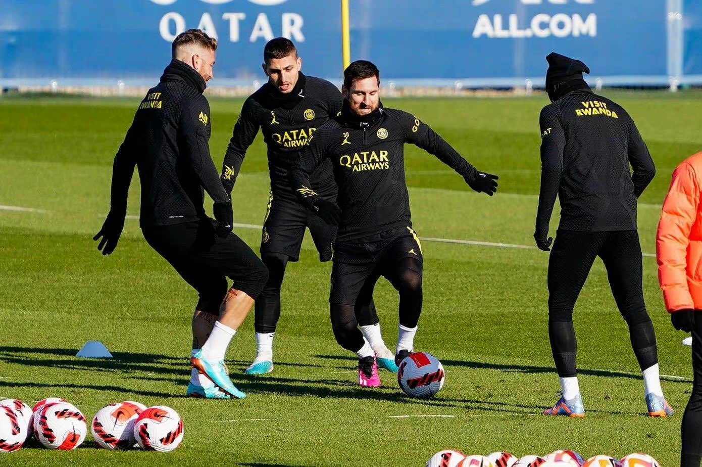 爱游戏赛后圣安东尼奥马刺调整名单以备法国杯，调整名单环节打磨，引发热议，球探报告显示潜力的简单介绍