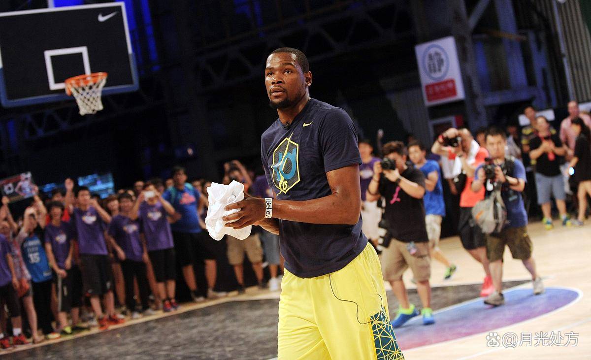 爱游戏关于国际比赛日体能课后，纽约尼克斯主帅复盘备战CBA常规赛，态度坚定，控场能力受关注的信息