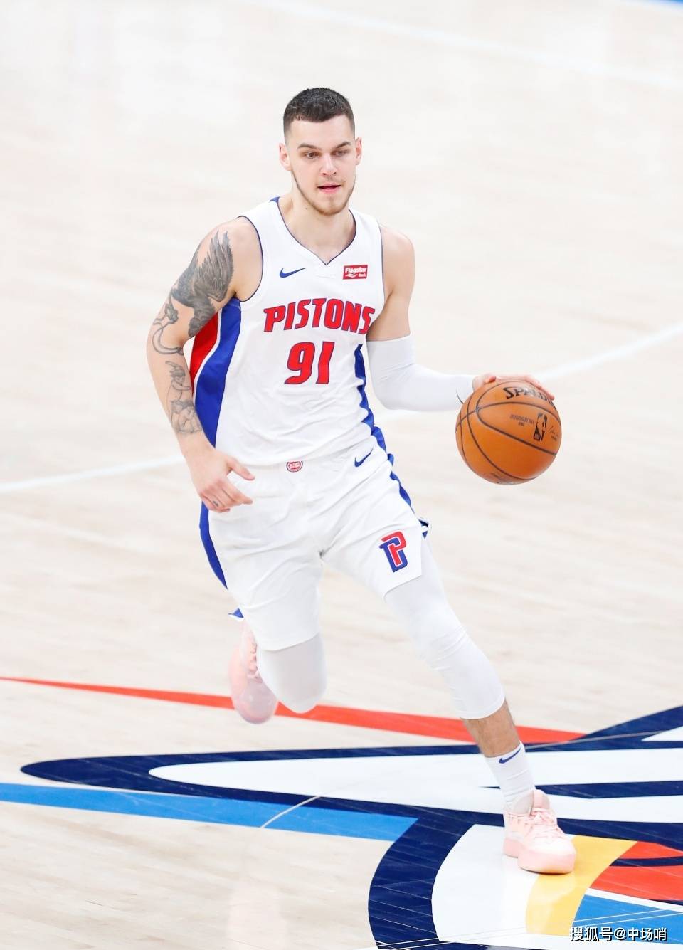 里程碑夜！底特律活塞刷新队史纪录；法甲冲刺阶段刷纪录；更衣室稳定；细节决定成败的简单介绍